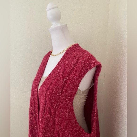 L.L Bean Pink Sleeveless Vest - Picture 7 of 16